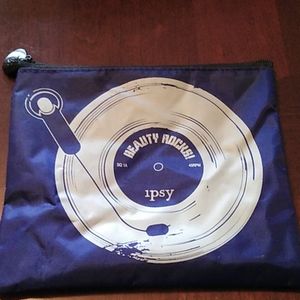 Ipsy bag